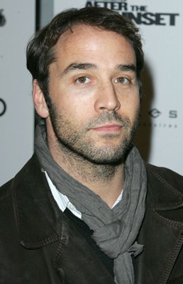 Фото - Джереми Пивен: 258x400 / 22 Кб