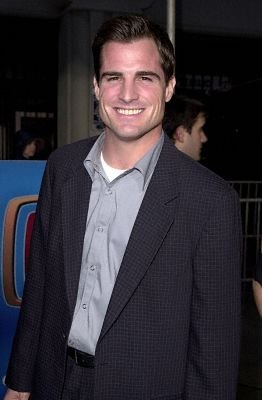 Фото - Джордж Идс: 262x400 / 18 Кб