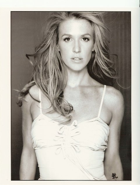 Фото - Поппи Монтгомери: 480x632 / 52 Кб