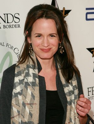 Фото - Элизабет Ризер: 304x400 / 28 Кб