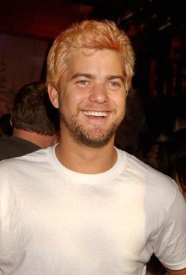 Фото - Джошуа Джексон: 271x400 / 19 Кб