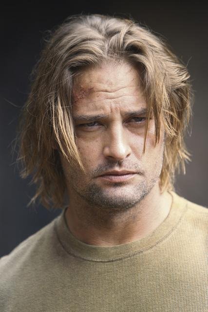 Фото - Джош Холлоуэй: 427x640 / 50 Кб