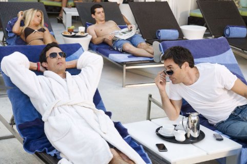 Фото - Эрик МакКормак : 482x320 / 39 Кб