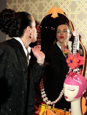 Фото - Деби Мейзар: 303x400 / 31 Кб