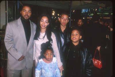 Фото - Айс Кьюб: 400x266 / 21 Кб