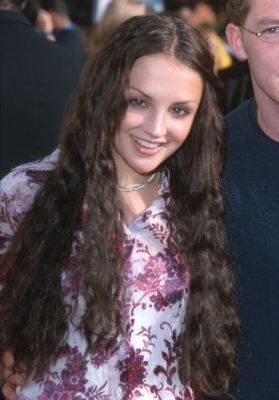 Фото - Рейчел Ли Кук: 279x400 / 23 Кб