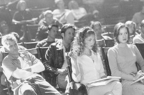 Фото - Ребекка Гэйхарт: 297x196 / 18 Кб