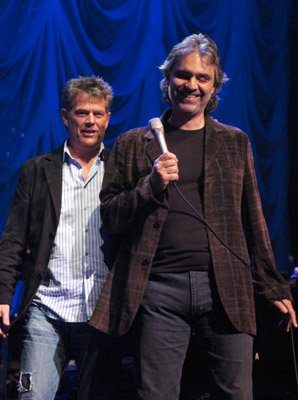 Фото - Дэвид Фостер: 298x400 / 28 Кб