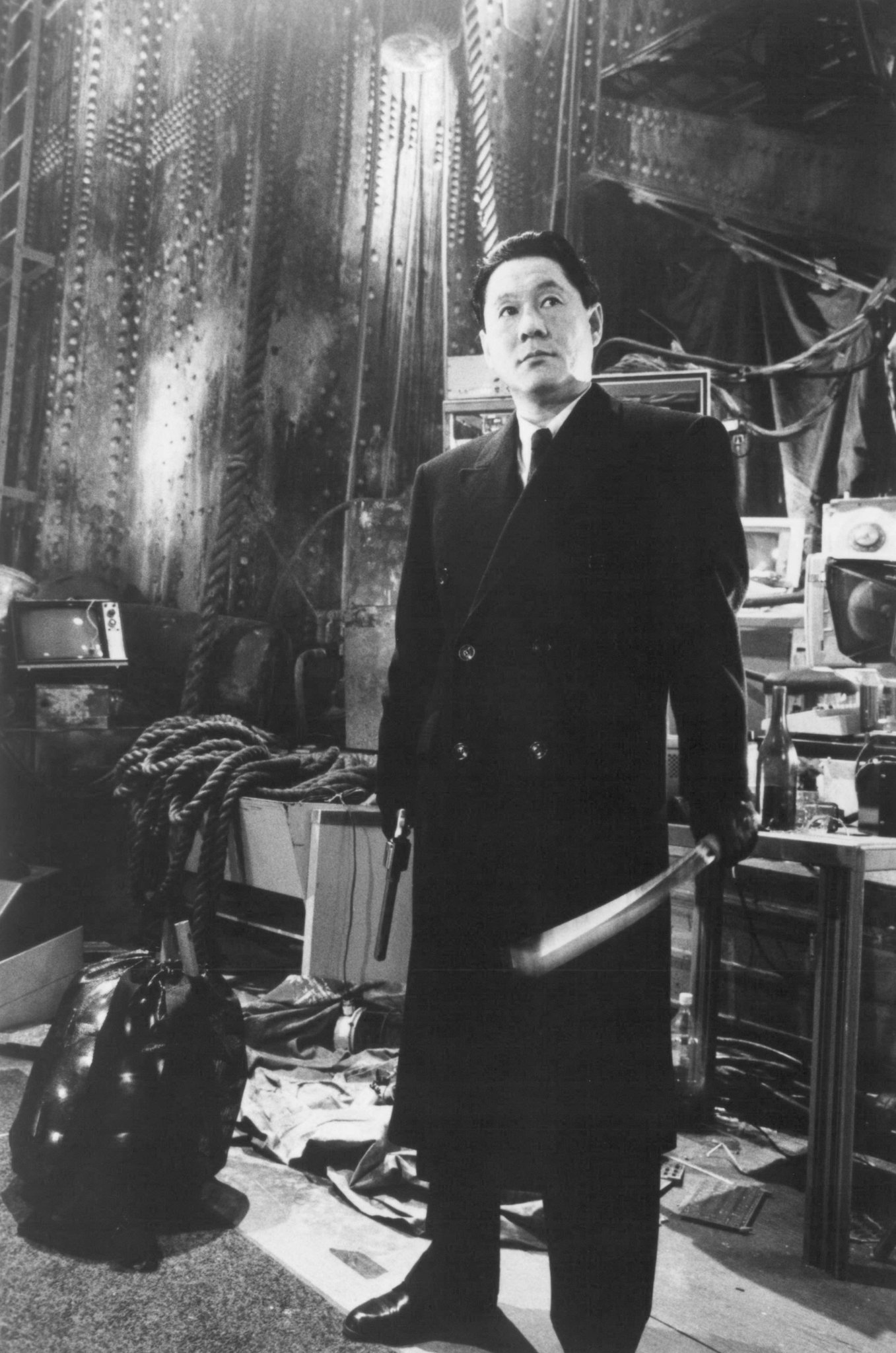 Фото - Такеши Китано: 1357x2048 / 376 Кб