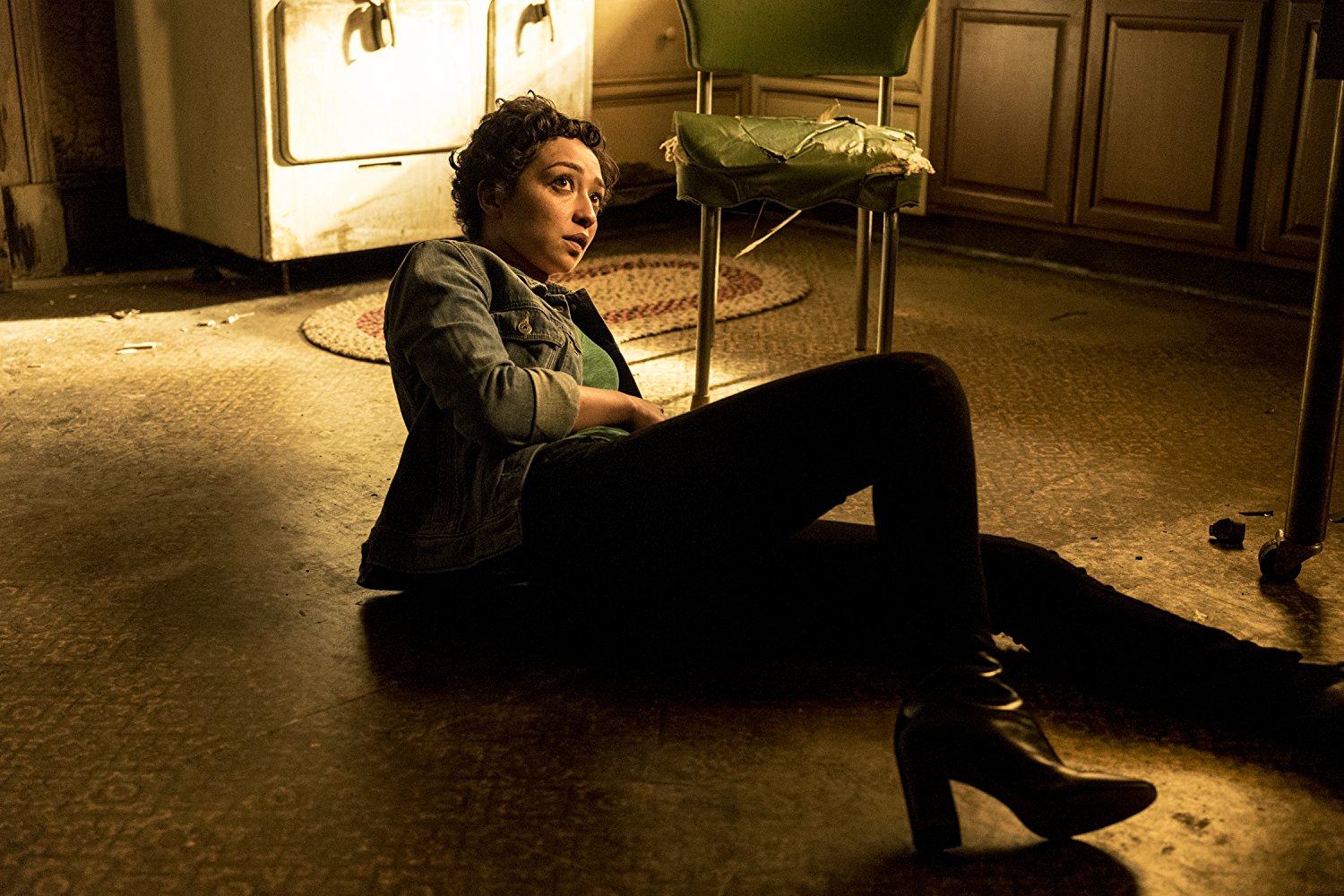 Фото - Рут Негга: 1500x1000 / 286.15 Кб