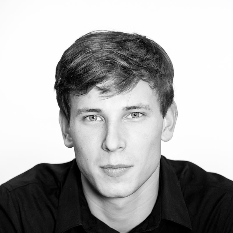 Фото - Юзеф Павловский: 800x800 / 66.9 Кб