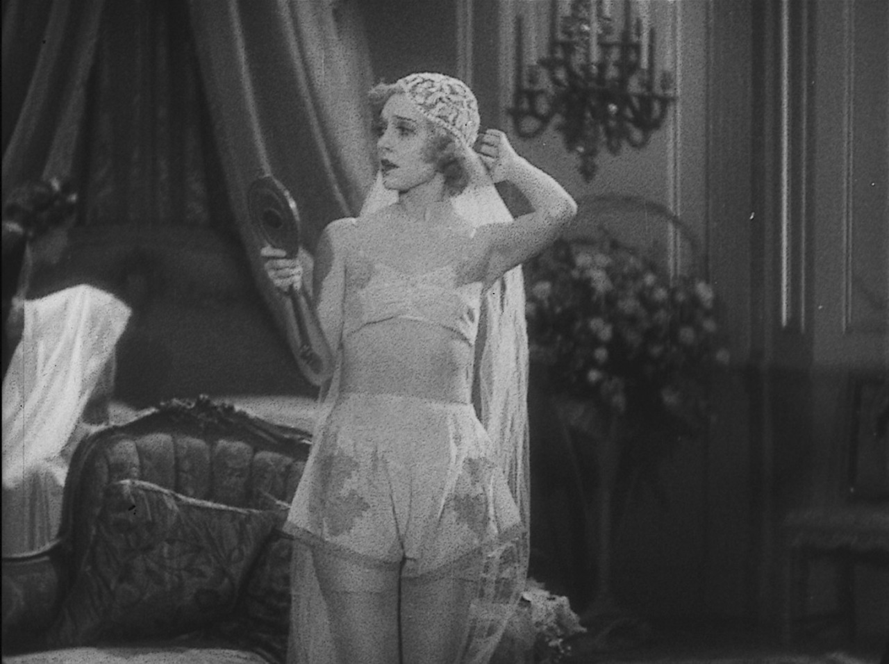 Фото - Мэдж Беллами: 1280x956 / 231.53 Кб