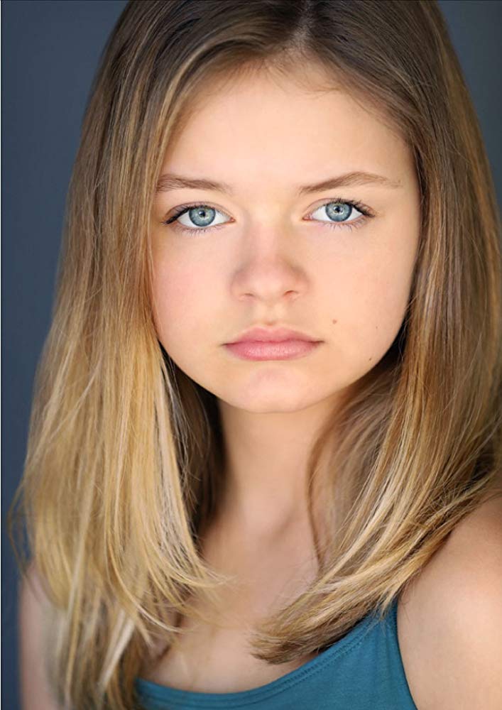 Фото - Кайли Роджерс: 707x1000 / 72.94 Кб