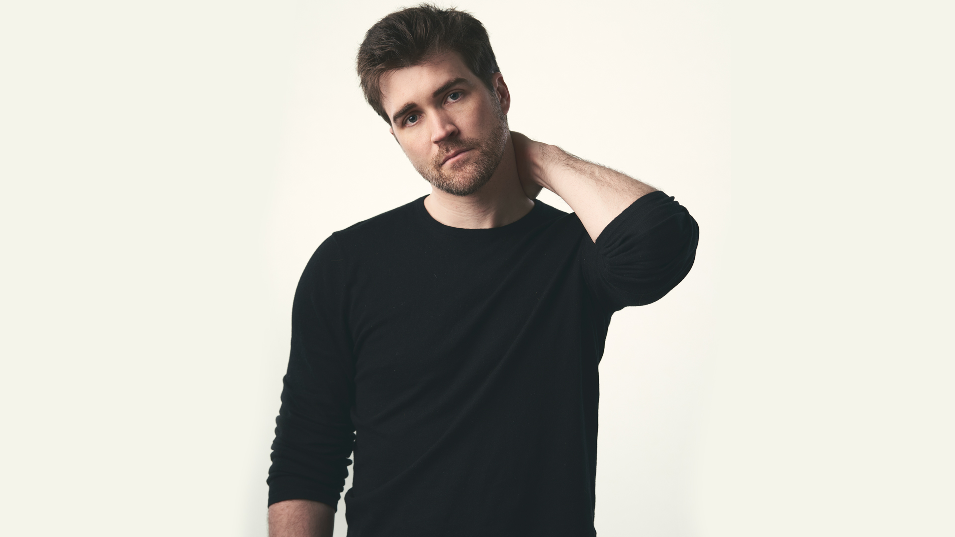 Фото - А. Дж. Финн: 1920x1080 / 403.47 Кб