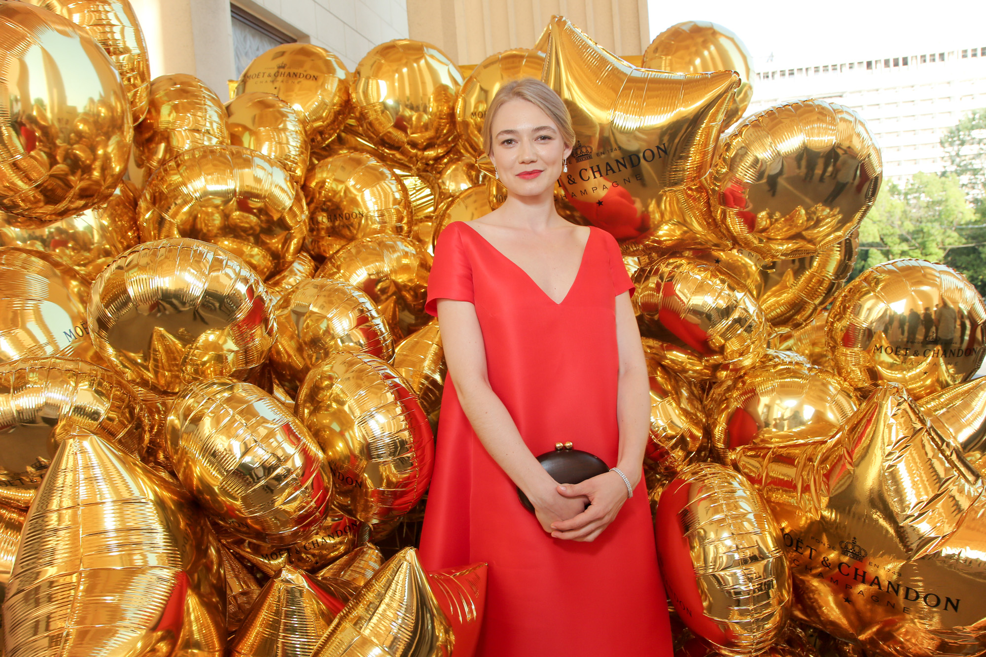 Фото - Оксана Акиньшина: 2000x1333 / 1165.74 Кб