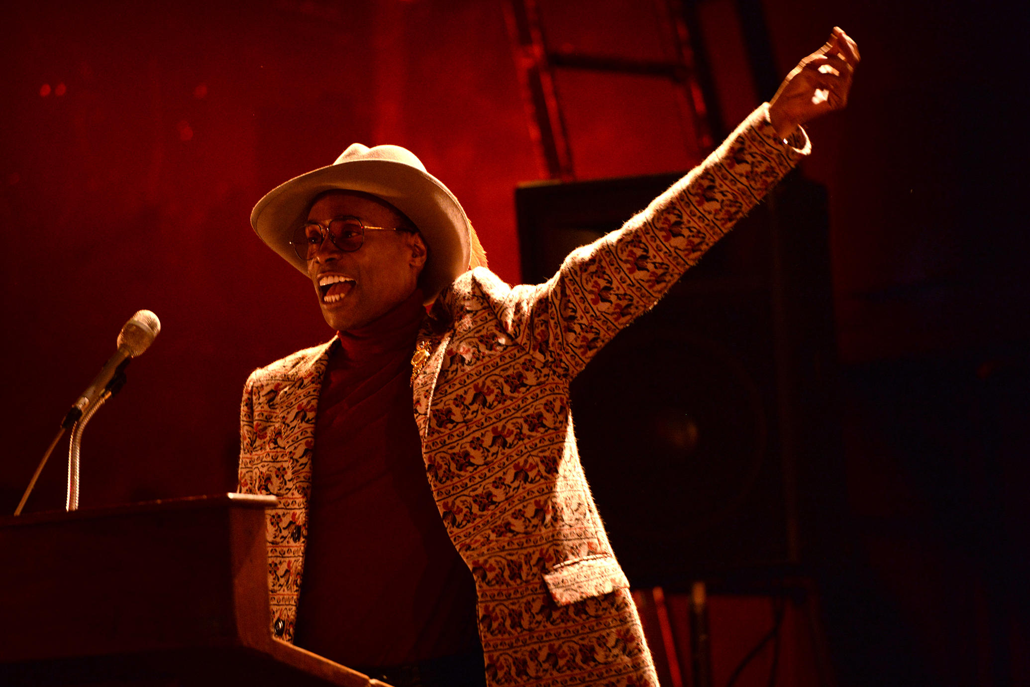 Фото - Билли Портер: 2070x1380 / 310.54 Кб