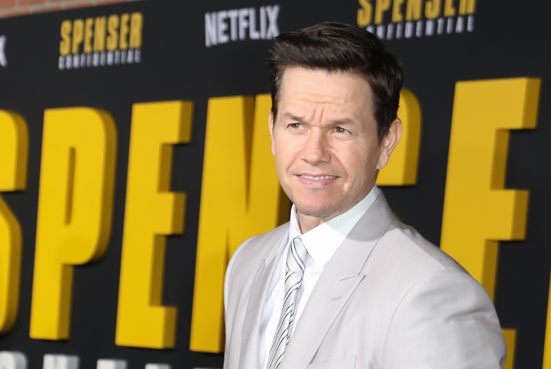 Фото - Марк Уолберг: 1800x1208 / 994.57 Кб