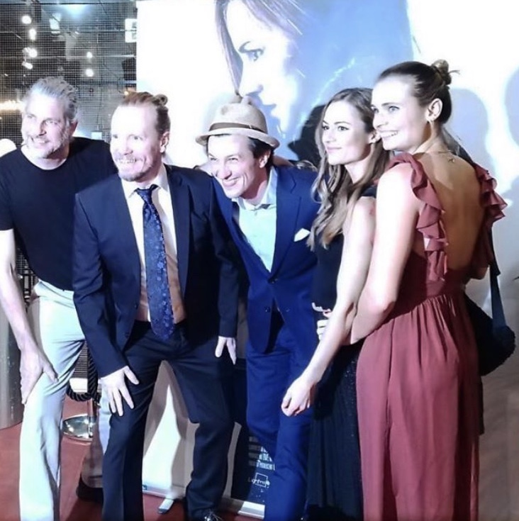 Фото - Ханна Ольденбург: 732x735 / 152 Кб