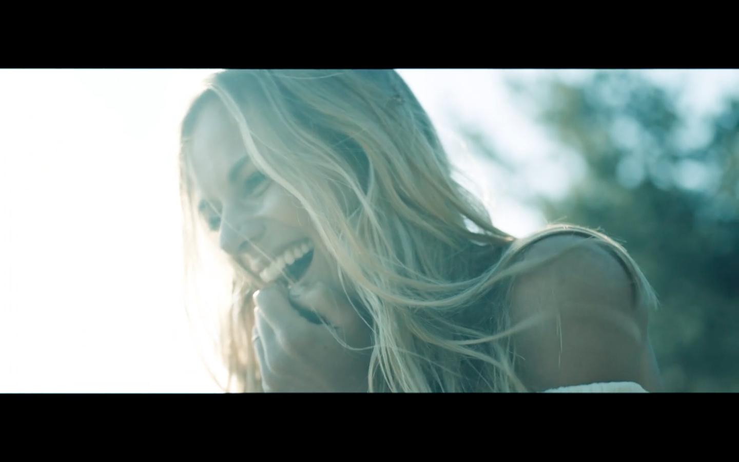 Фото - Ханна Ольденбург: 1440x900 / 50 Кб