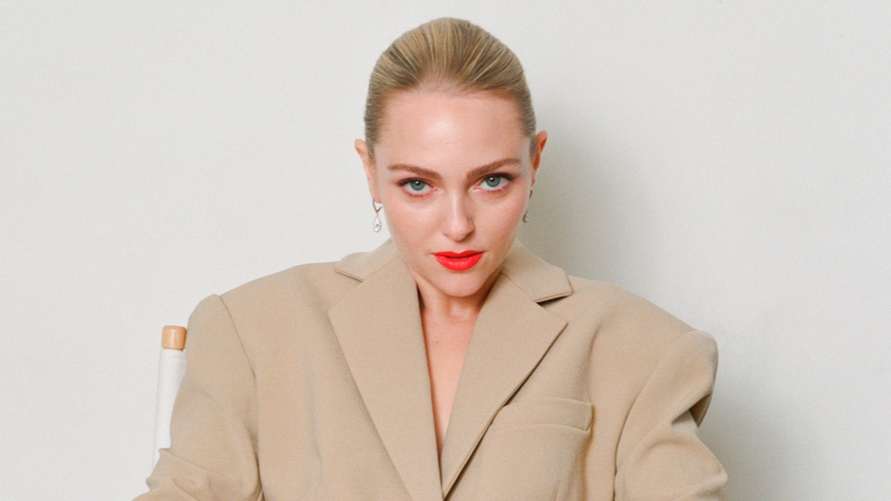 Фото - Анна-София Робб: 1280x720 / 184.79 Кб