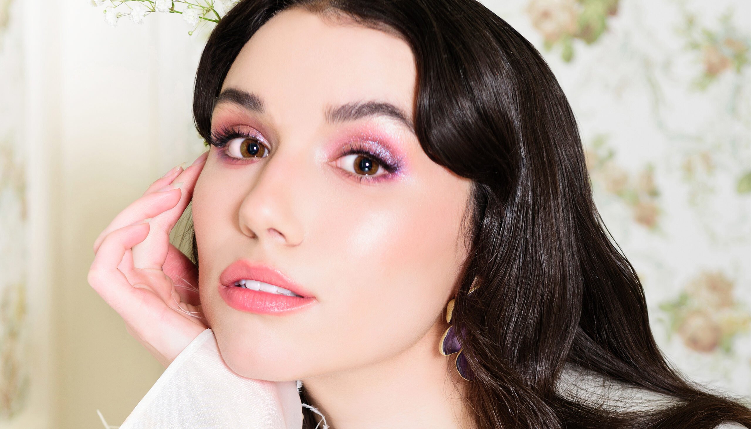 Фото - Грейс Кэролайн Карри: 2560x1463 / 420.37 Кб