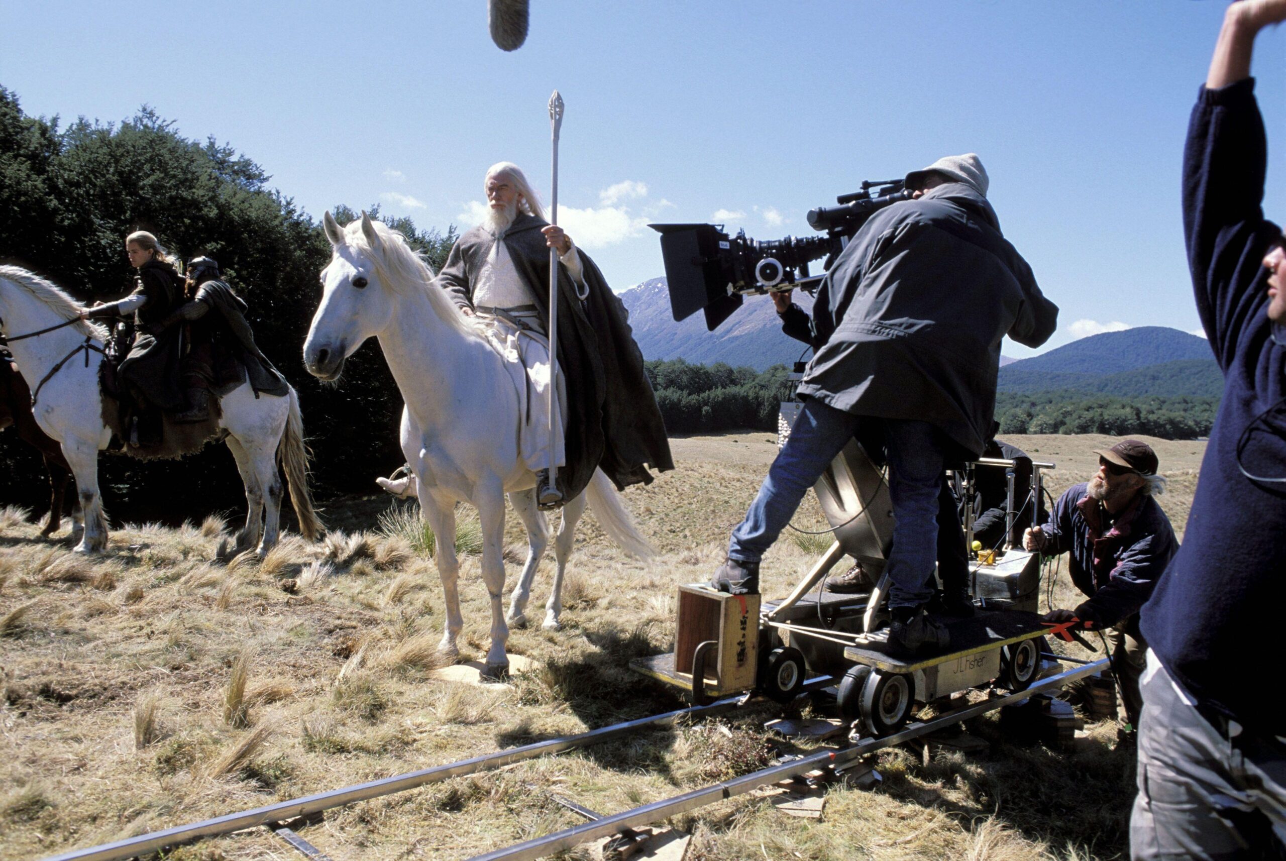 Фото - Иэн МакКеллен: 2560x1714 / 729.43 Кб