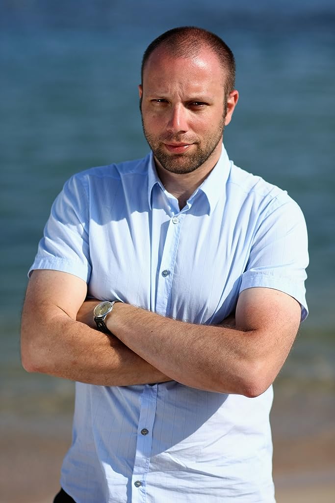 Фото - Йоргос Лантимос: 683x1024 / 65 Кб