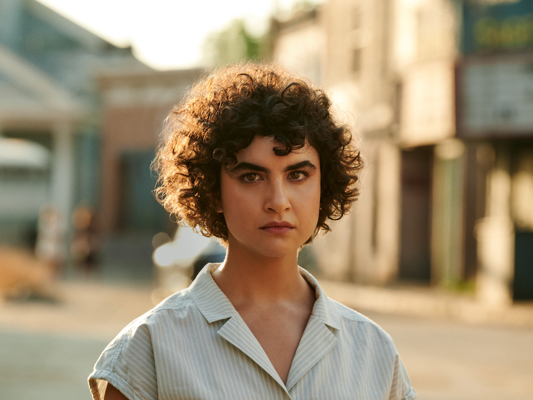 Фото - Сара Яркин: 1045x784 / 176.21 Кб