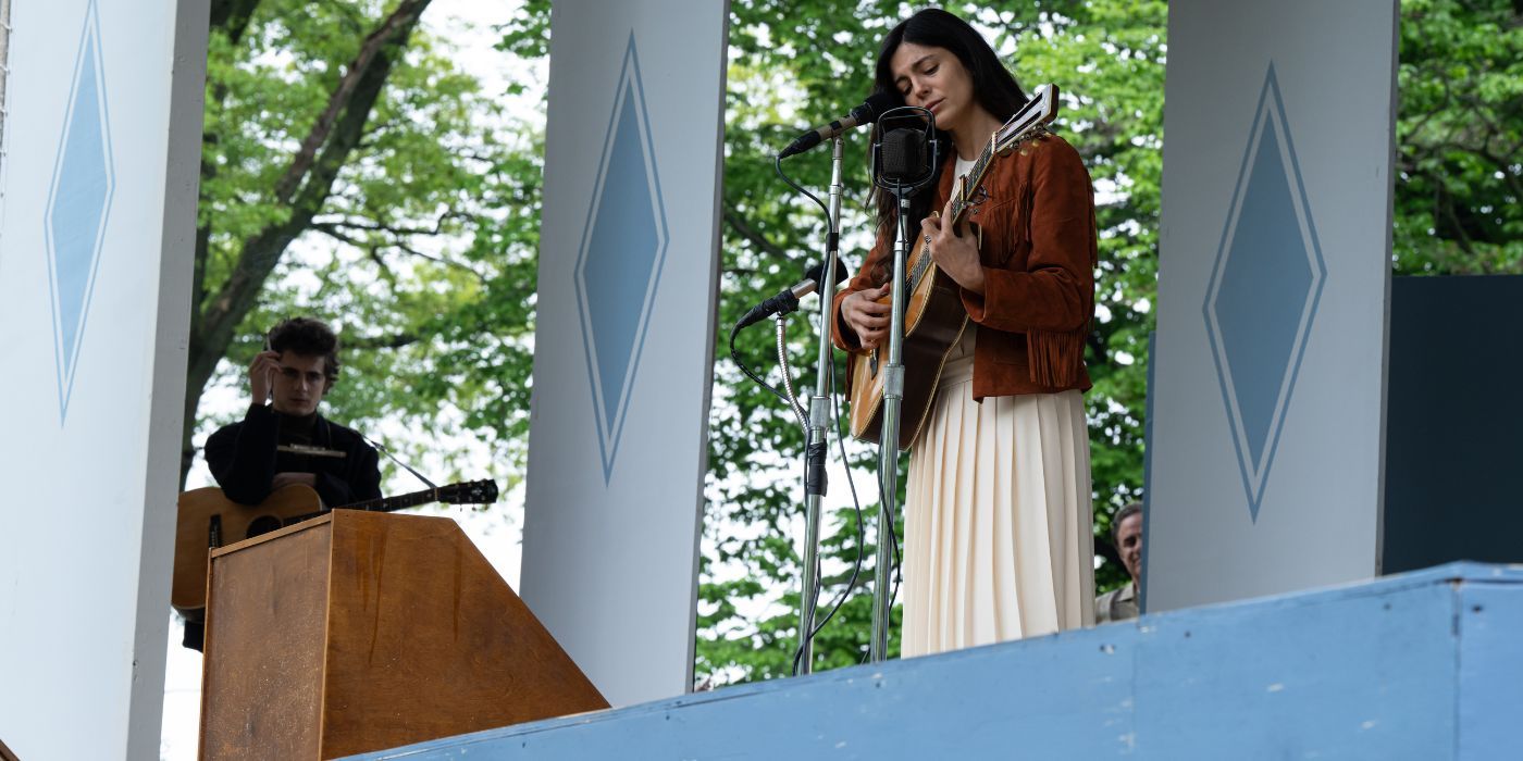 Фото - Моника Барбаро: 1400x700 / 136.93 Кб