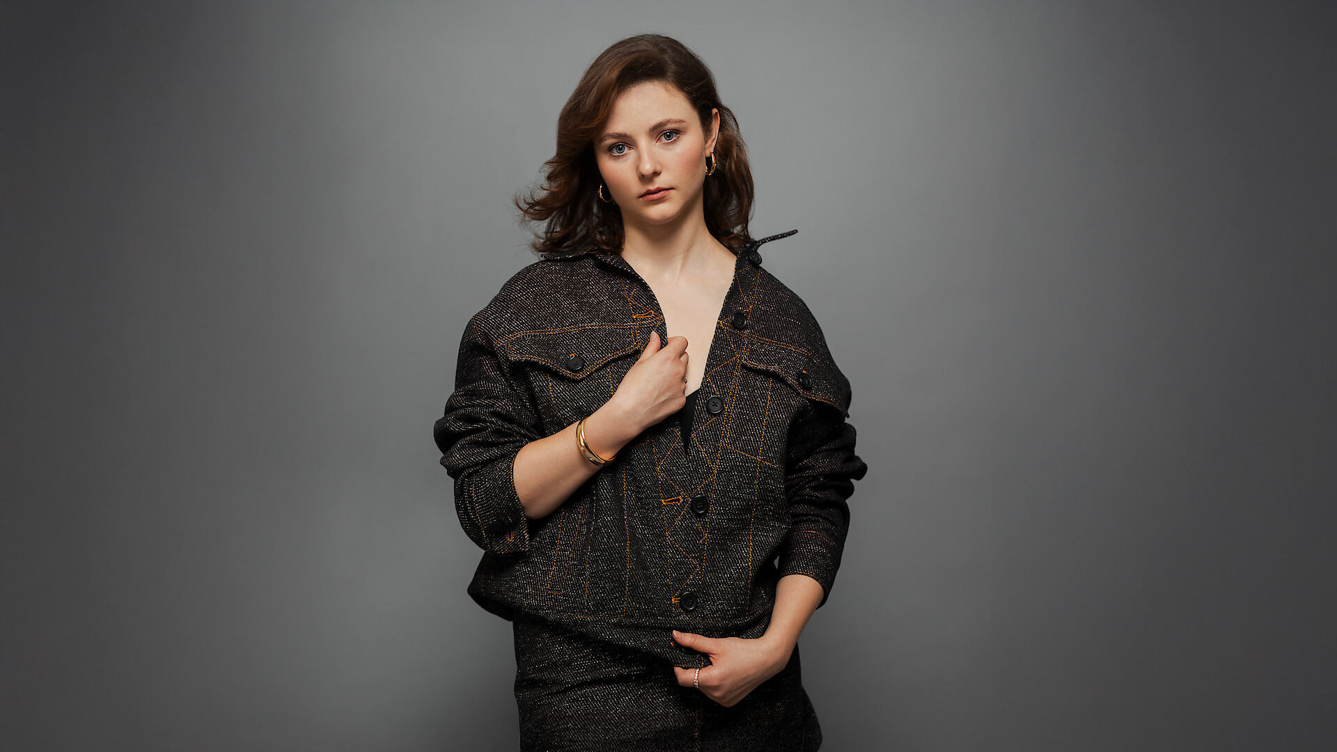 Фото - Томасин МакКензи: 1920x1080 / 354.43 Кб