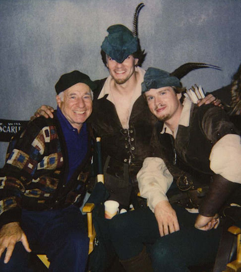 Фото - Кэри Элвис: 486x548 / 54.49 Кб