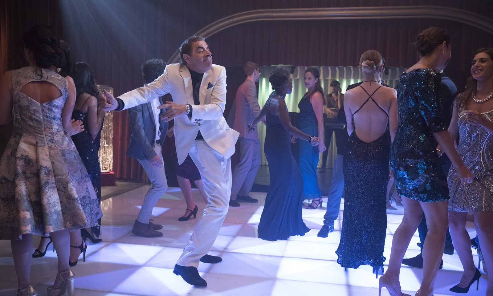 Фото - Роуэн Эткинсон: 1600x961 / 563.34 Кб