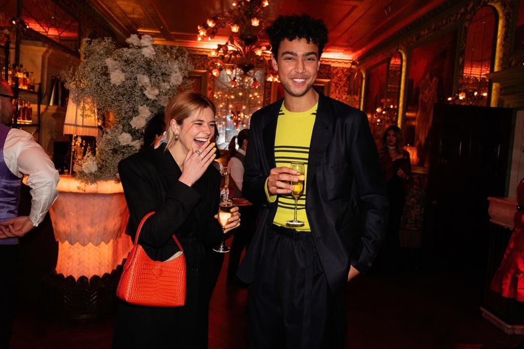 Фото - Арчи Мадекве: 1024x683 / 88 Кб