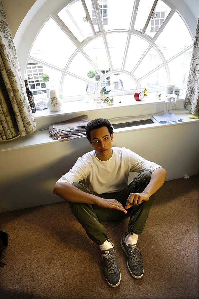 Фото - Арчи Мадекве: 683x1024 / 118 Кб