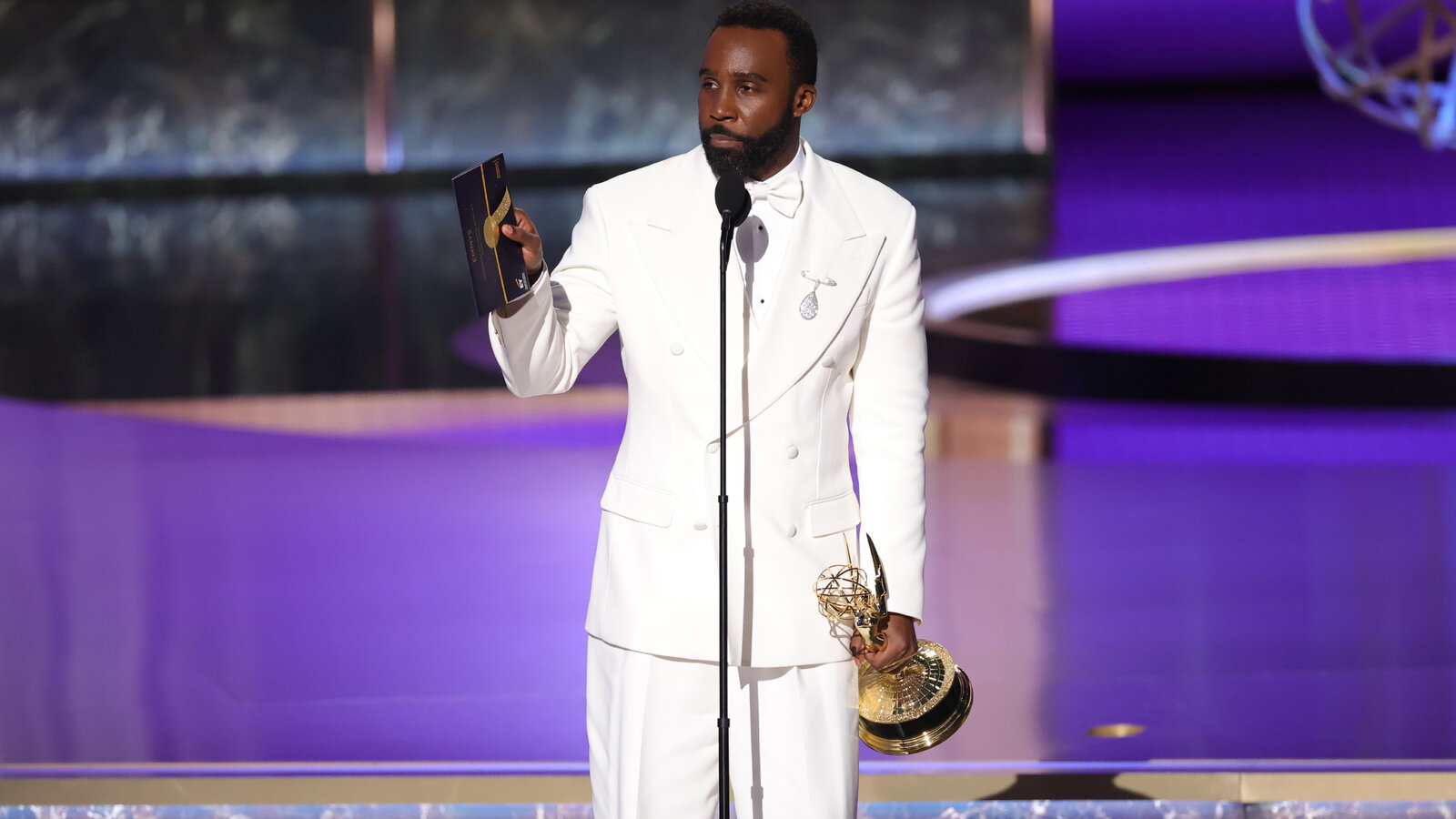 Фото - Трэмелл Тиллман: 1600x900 / 155.3 Кб