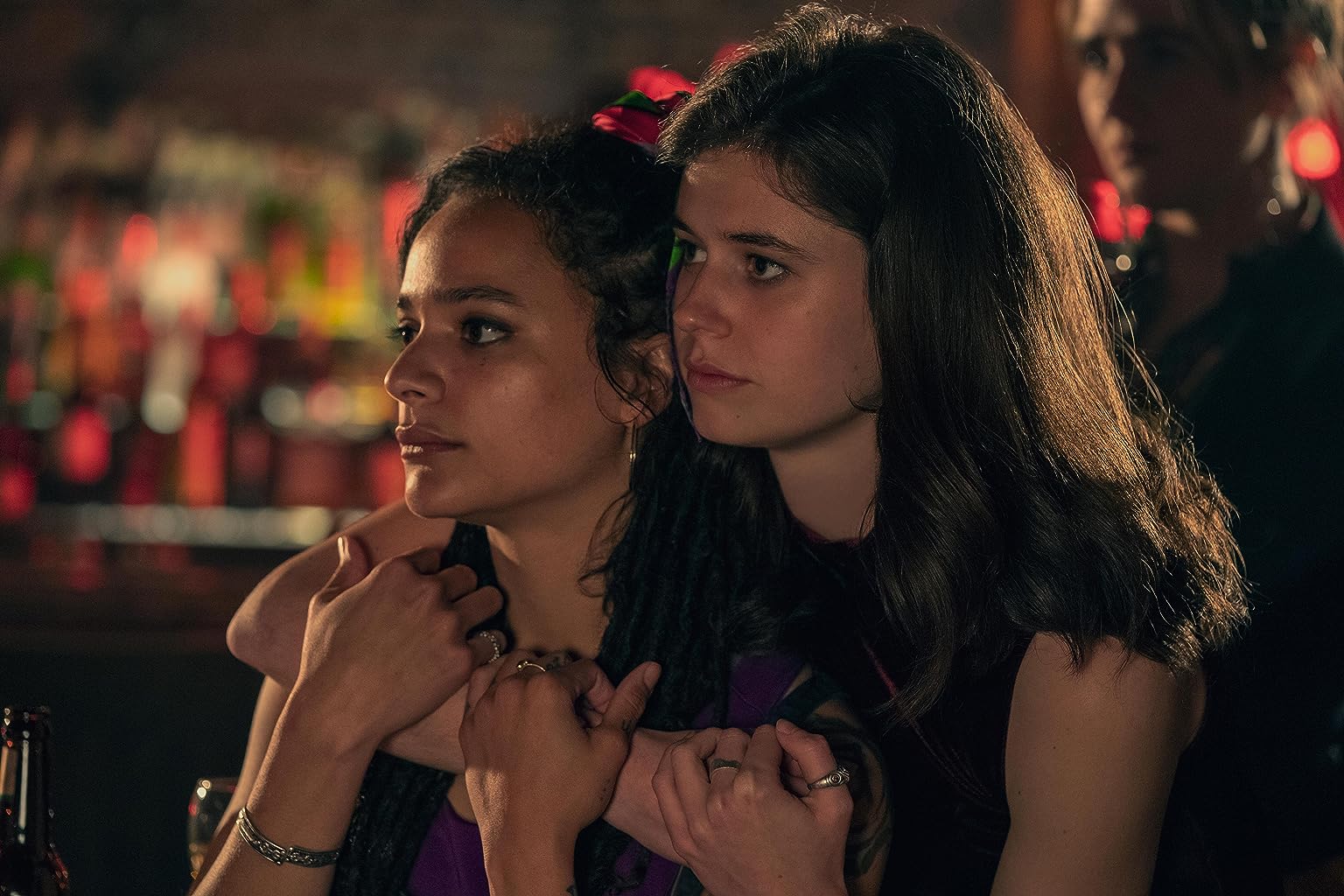 Фото - Элисон Оливер: 1536x1024 / 181 Кб