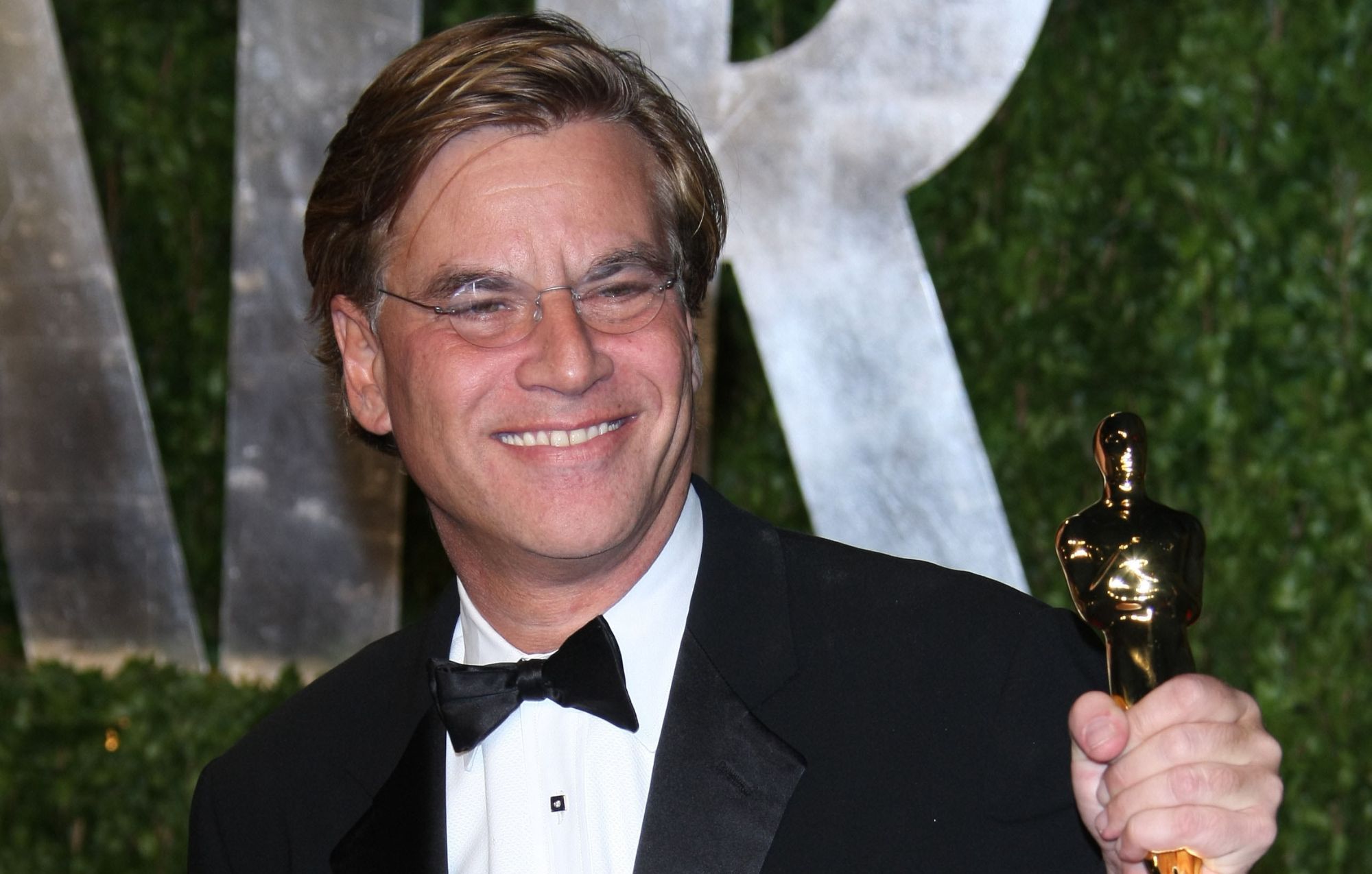 Фото - Аарон Соркин: 2000x1275 / 228.08 Кб