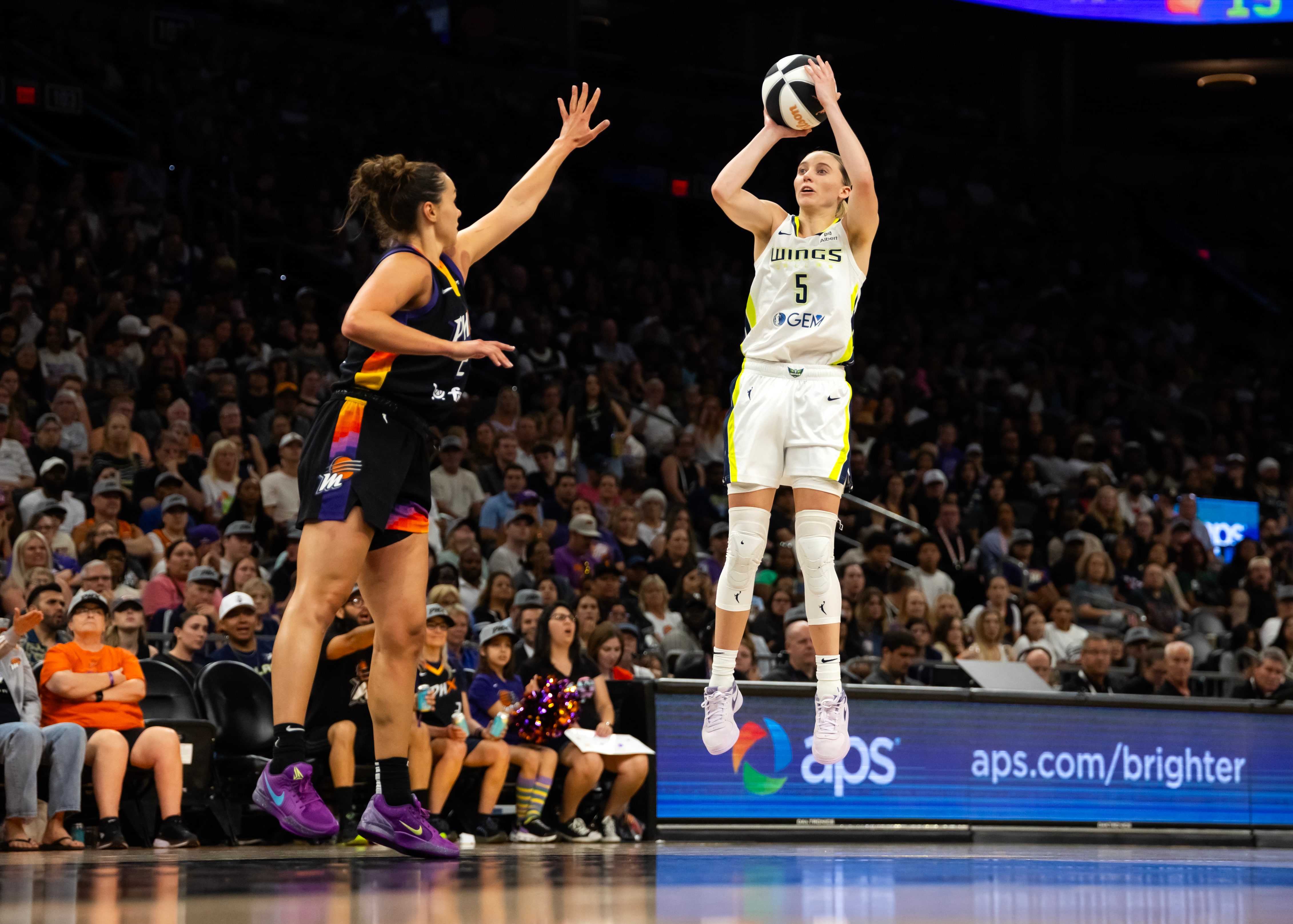 Фото - Пейдж Бекерс: 4524x3234 / 1334.45 Кб