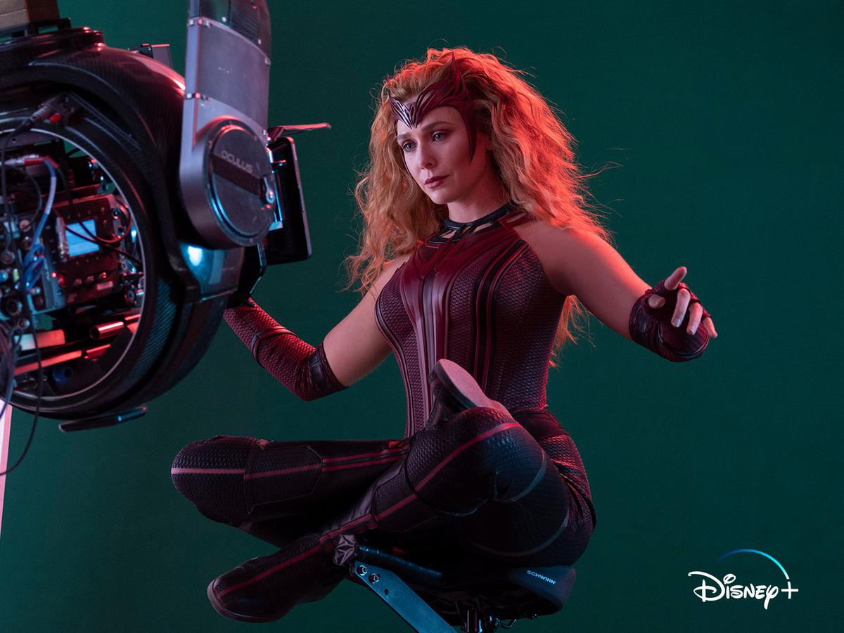 Фото - Элизабет Олсен: 1200x900 / 110.05 Кб