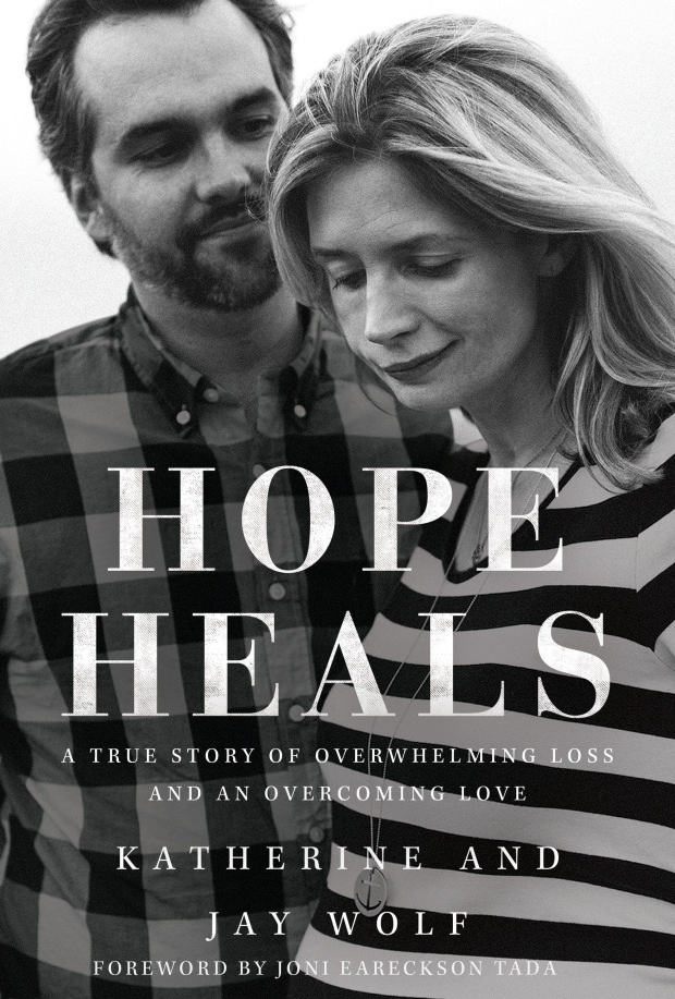 Постер - Hope Heals: A True Story of Overwhelming Loss and an Overcoming Love: 620x917 / 214.09 Кб