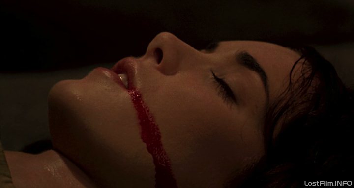 Кадр - Вайнона Райдер в фильме Дракула: 720x384 / 21Кб