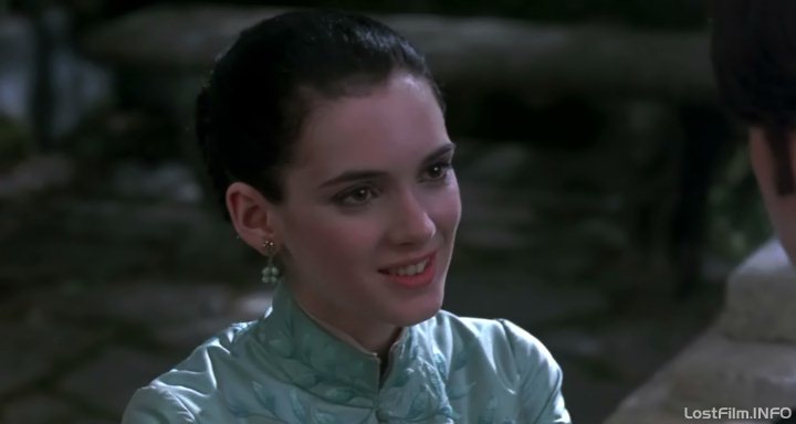 Кадр - Вайнона Райдер в фильме Дракула: 720x384 / 25Кб