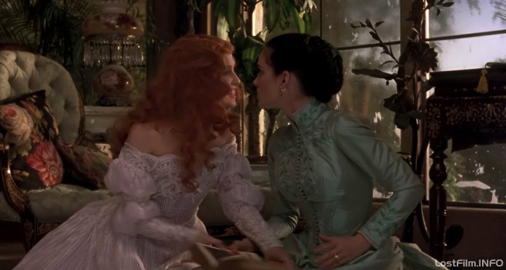 Кадр - Вайнона Райдер в фильме Дракула: 720x384 / 46Кб