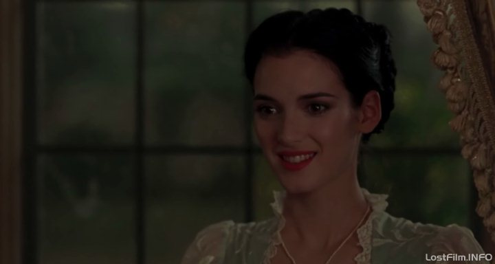 Кадр - Вайнона Райдер в фильме Дракула: 720x384 / 21Кб