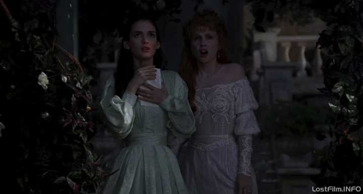 Кадр - Вайнона Райдер в фильме Дракула: 720x384 / 32Кб