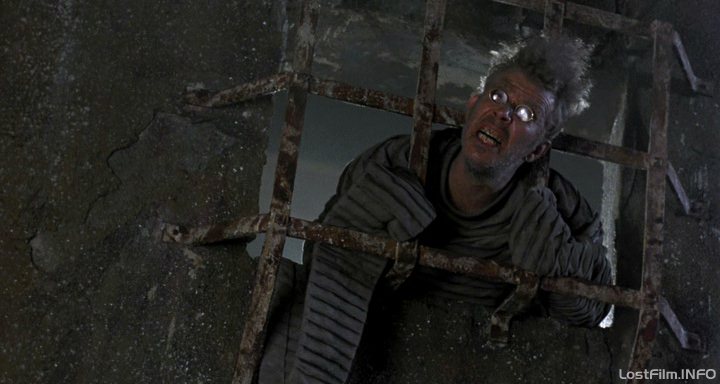 Кадр - Том Уэйтс в фильме Дракула: 720x384 / 47Кб