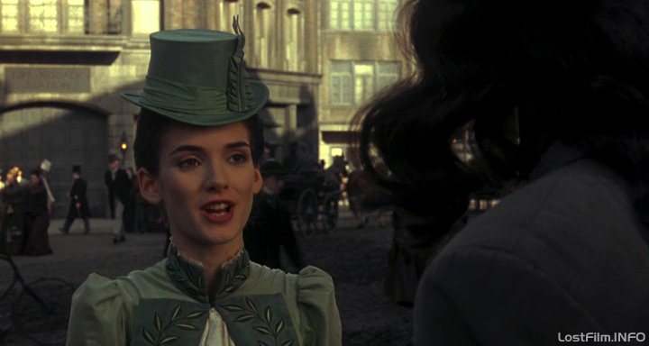 Кадр - Вайнона Райдер в фильме Дракула: 720x384 / 35Кб