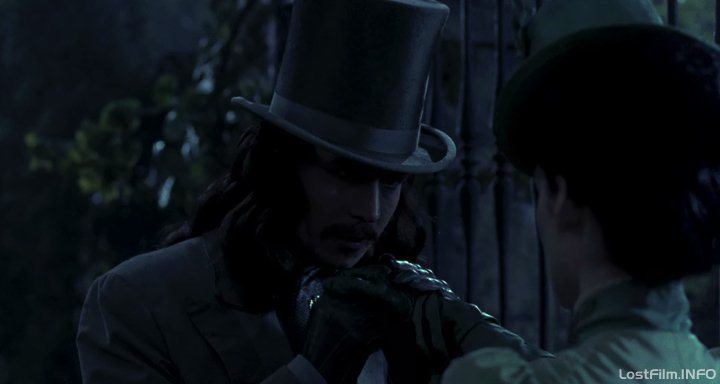 Кадр - Вайнона Райдер в фильме Дракула: 720x384 / 24Кб