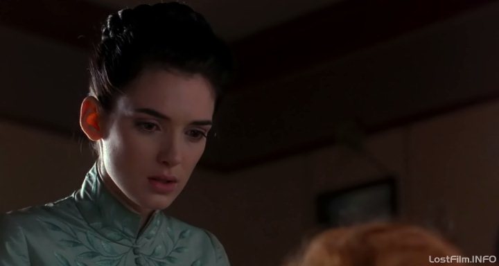 Кадр - Вайнона Райдер в фильме Дракула: 720x384 / 19Кб