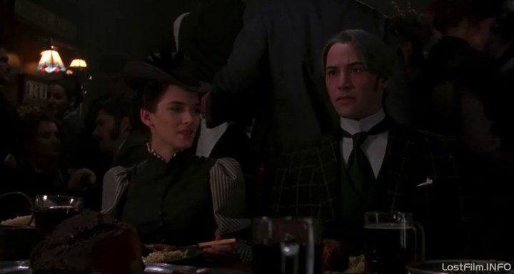 Кадр - Вайнона Райдер в фильме Дракула: 720x384 / 24Кб